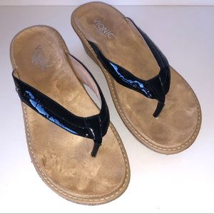 VIONIC Black Thong Sandal